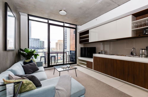 Photo 14 - Sky 1 BDR South Yarra Apartment