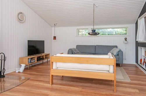 Photo 15 - 6 Person Holiday Home in Grenaa