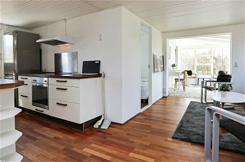 Foto 10 - Stunning Holiday Home in Hovedstaden With Terrace