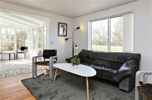 Foto 11 - Stunning Holiday Home in Hovedstaden With Terrace