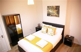 Photo 1 - Canning Town Cozy one Bedroom Apartment