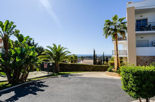 Foto 49 - Sea view Apartment with sunbathing Terrace & 2 Swimming pools