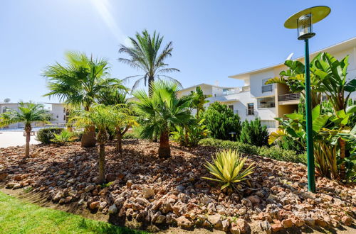 Photo 54 - Sea view Apartment with sunbathing Terrace & 2 Swimming pools