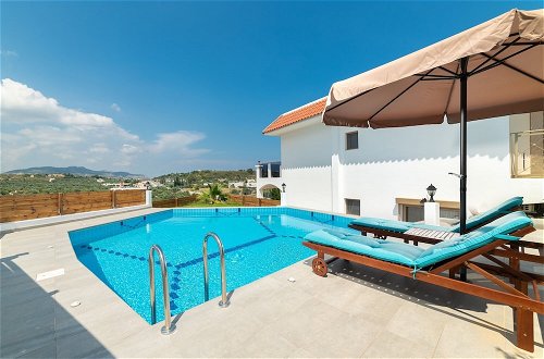 Photo 15 - Kolymbia Dreams Luxury Apartment 108 With Terrace Private Pool