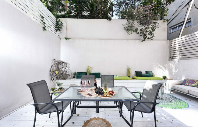 Beautiful Interior with Private Outdoor - Foto 13