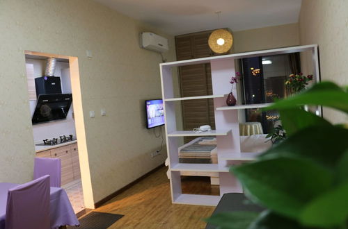 Photo 7 - Yilai Service Apartment