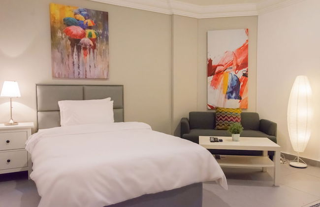 Royal Residence Hotel - Photo 3