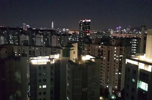 Foto 25 - Spacious Apartment in Central Seoul