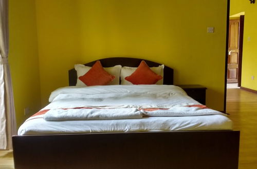 Foto 6 - Yellow Durbar Apartment and Lounge