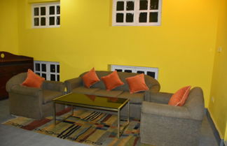 Foto 2 - Yellow Durbar Apartment and Lounge