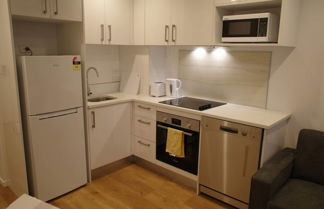 Photo 1 - Modern, Cosy Studio Apartment Auckland Central