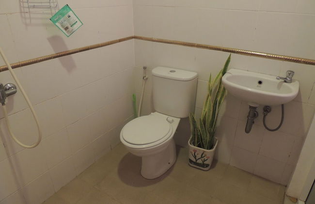 Studio Room at V Apartment - Foto 12