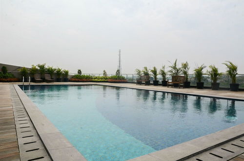 Foto 15 - Cozy Studio Tree Park Apartment near BSD City