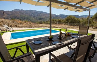 Foto 1 - 3-bed Villa in Palaioloutra With Private Pool