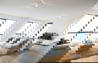 Foto 1 - Luxury Apartment With a View