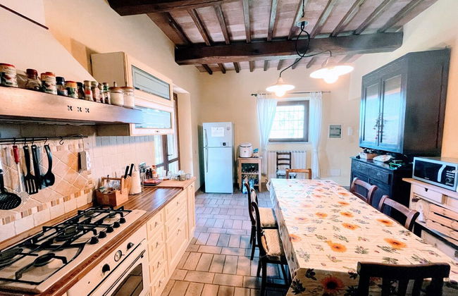 Detached Villa - Sleeps 10 - Pool - Pergola - Playground for Children - Wifi - Foto 31