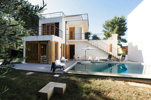 Foto 50 - Whole Modern Villa With Pool And Near The Sea