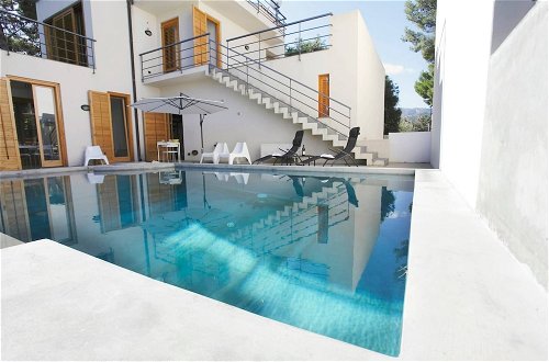 Photo 24 - Whole Modern Villa With Pool And Near The Sea