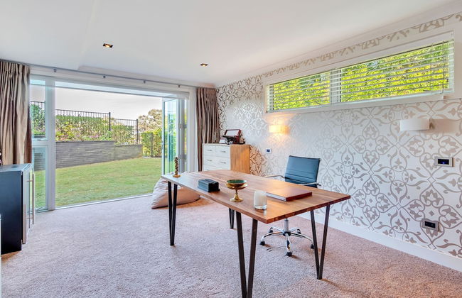 Elegant Sea-View Villa on the Northshore - Foto 29
