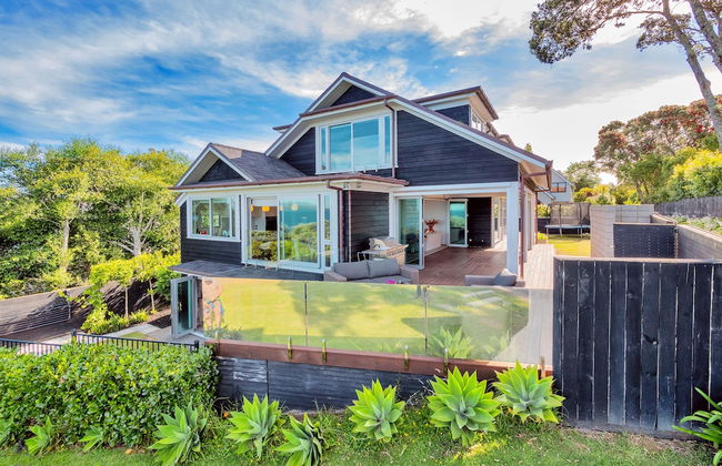 Elegant Sea-View Villa on the Northshore - Foto 1