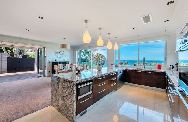 Elegant Sea-View Villa on the Northshore - Foto 21