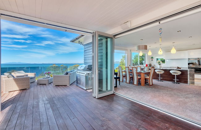 Elegant Sea-View Villa on the Northshore - Foto 47