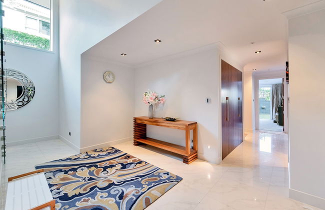 Elegant Sea-View Villa on the Northshore - Foto 31