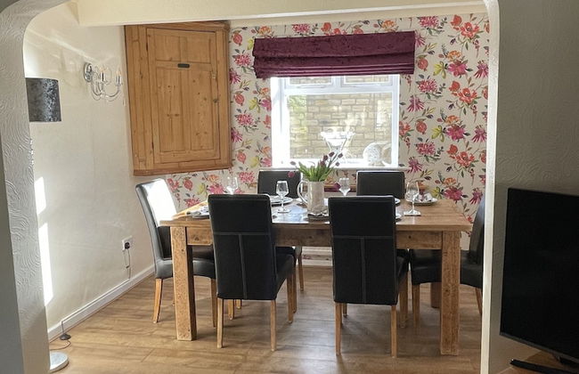 Stunning Two Bedroom Cottage in Honley - Foto 14