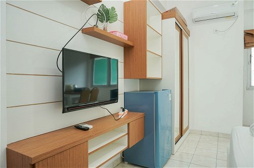Photo 10 - Homey Studio Margonda Residence 1 Apartment