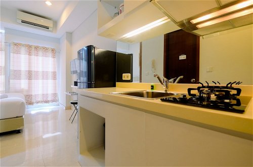 Photo 9 - Best Emerald Studio Room Apartment at Capitol Park Residence