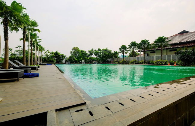 Best Emerald Studio Room Apartment at Capitol Park Residence - Foto 14