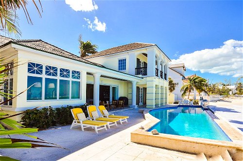 Foto 1 - La Mouette Cable Beach Bahamian Villa