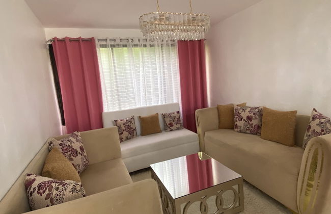 9DR 3-bedroom Apartment Near Monumental Area - Foto 1