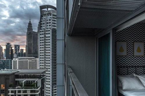 Photo 5 - S4 Designer Suites - KLCC - KL Tower - Netflix - WIFI