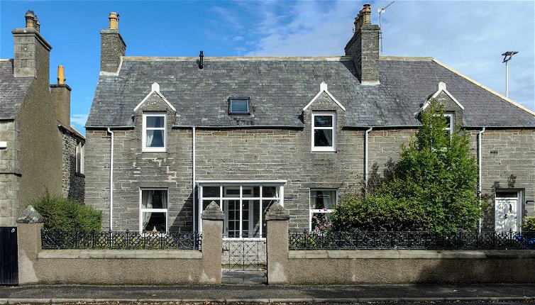 Photo 1 - Charming Townhouse On North Coast 500 Route, Wick