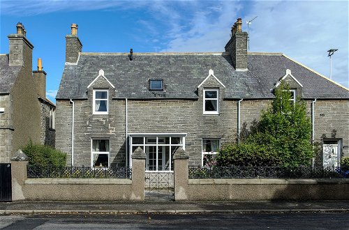 Photo 1 - Charming Townhouse On North Coast 500 Route, Wick
