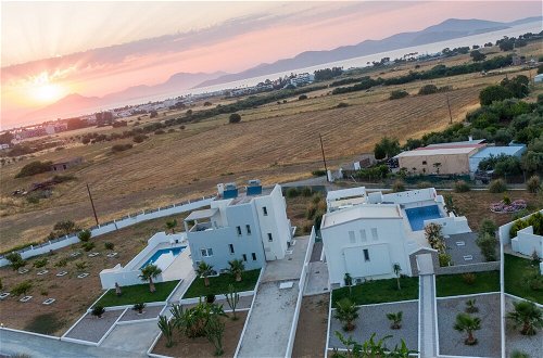Foto 26 - Xenos Villa 4 - Luxury Villa With Private Swimming Pool Near The Sea
