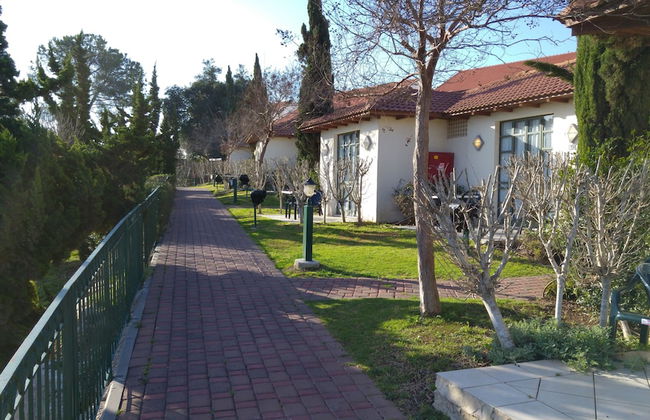 Shoresh Green Hills Family Suites Hotel - Photo 24