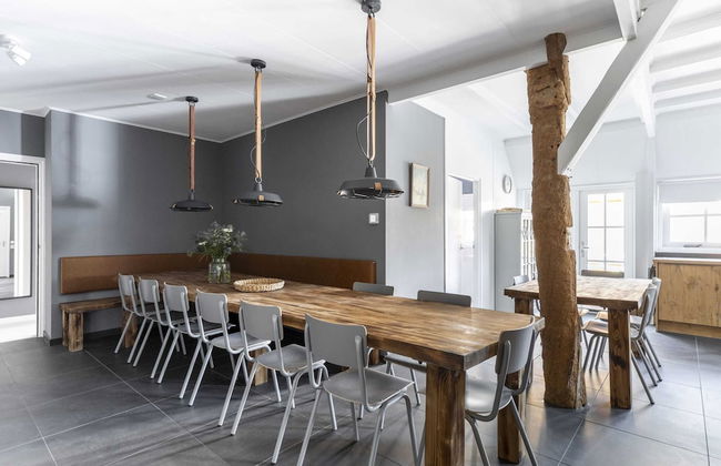Luxuriously Restored Farmhouse With Trendy Interior Close to sea and Forest - Foto 64