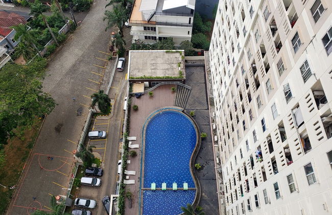 Nice And Comfort 2Br At Belmont Residence Puri Apartment - Foto 17