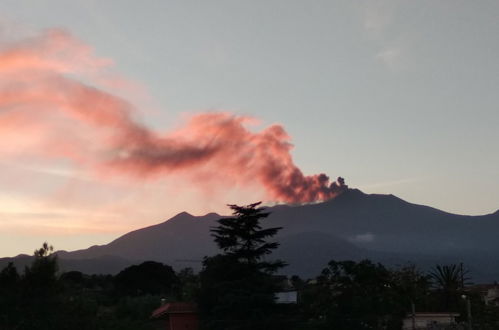 Foto 23 - Villa With Large Garden Close to the Sea, Between Etna and Taormina