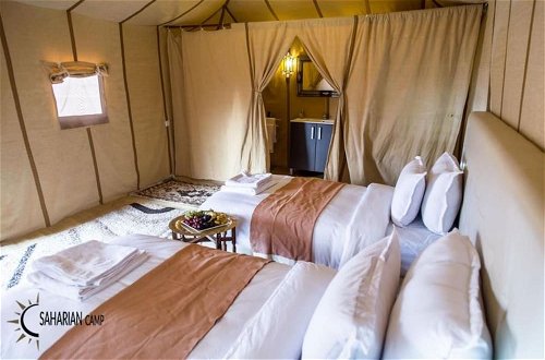 Photo 4 - Room in Bungalow - Splendid Desert Saharian Luxury Camp in Quiet and Idyllic Sand Dunes
