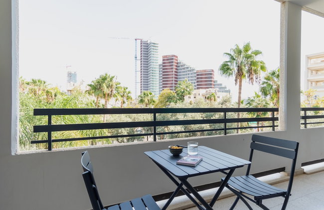 1 Bedroom Apartment With Balcony and Garden-view - Foto 8