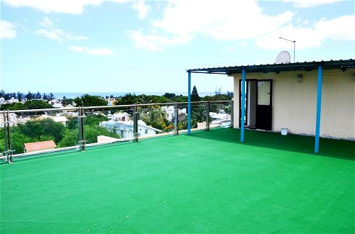 Photo 14 - Fully Equipped Apartment in Flic-en-flac for 2 ppl - 500m From the Beach