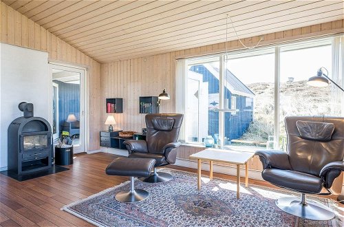 Photo 3 - 6 Person Holiday Home in Hvide Sande