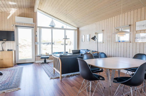 Photo 21 - 6 Person Holiday Home in Hvide Sande