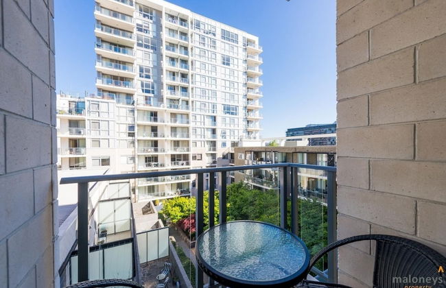 Accommodate Canberra - Metropolitan - Photo 15