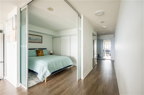 Photo 41 - GLOBALSTAY. Elegant Downtown Apartments