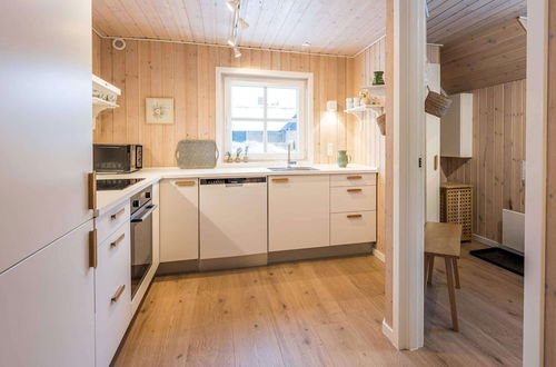 Photo 11 - 4 Person Holiday Home in Blavand