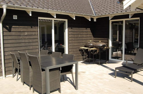 Photo 23 - 14 Person Holiday Home in Blavand